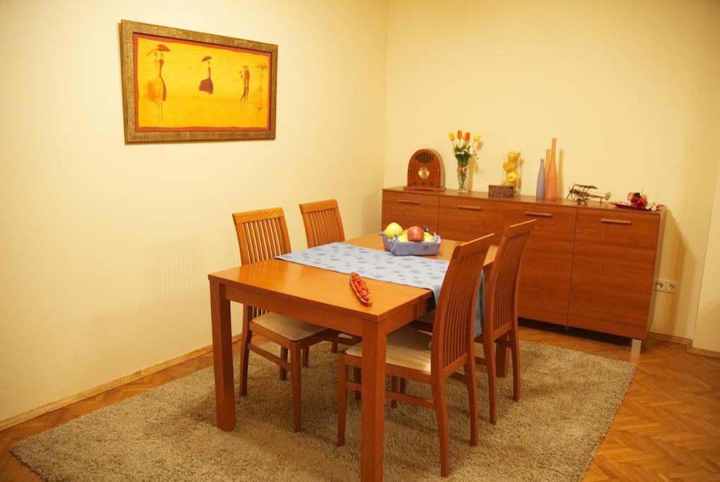 Alegra Apartment In Sofia Downtown מראה חיצוני תמונה
