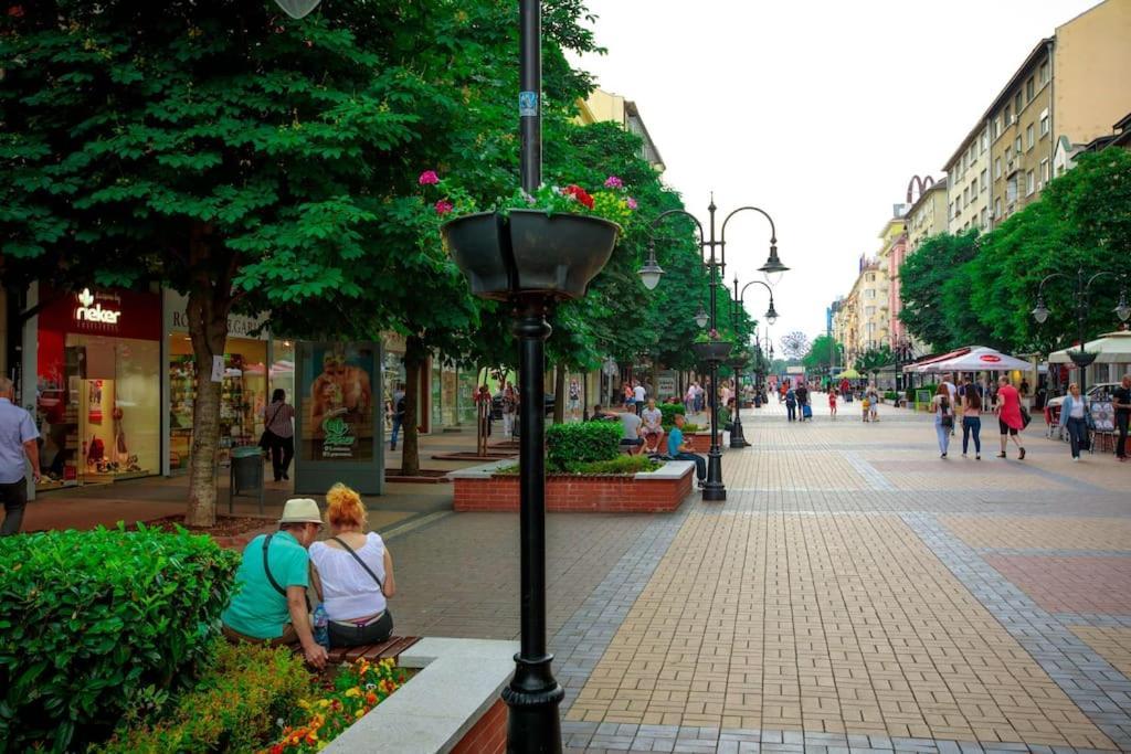 Alegra Apartment In Sofia Downtown מראה חיצוני תמונה
